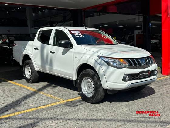 MITSUBISHI L200 TRITON 2.4 16V TURBO DIESEL SPORT GLS CD 4P 4X4 AUTOMÁTICO